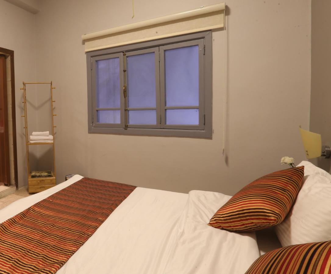 Riviera Hotel Amman Ngoại thất bức ảnh