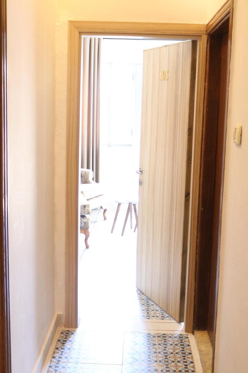 Riviera Hotel Amman Ngoại thất bức ảnh